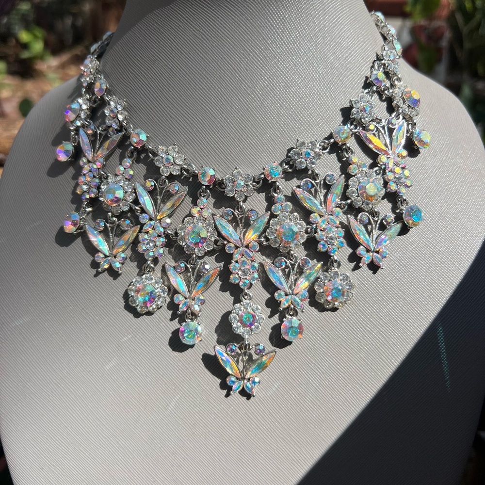 Rare ! Kirk’s Folly Dazzling Silver and Crystal Floral Butterfly Dreamy Necklace